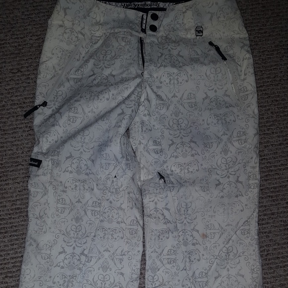 RIDE FAIRMONT WHITE WITH DESIGN SKI/SNOWBOARD - Picture 2 of 3